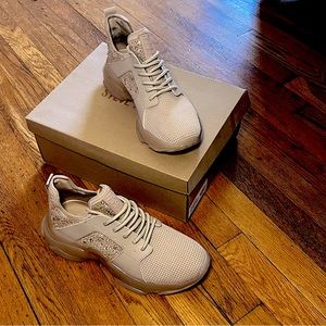 Steve Madden Bling Blush Tan Sneakers with Box